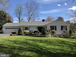 View details, map and photos of this single family property with 6 bedrooms and 5 total baths. Ashleigh Homes For Sale Potomac Md Real Estate Bex Realty