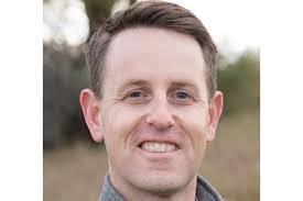 Christopher Leaf's Instagram, Twitter & Facebook