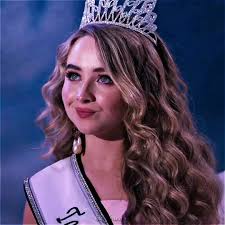 Sabrina Carpenter I Will Always Love You