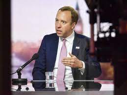 Images and video showed the health secretary in an embrace with his aide gina coladangelo last month. Uk Health Secretary Matt Hancock Resigns After Covid Breach Europe Gulf News