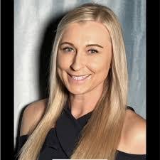 Cassandra Burch's Instagram, Twitter & Facebook