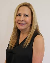 Debbie Ferrante's Instagram, Twitter & Facebook