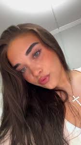 The Close Up Video Trend