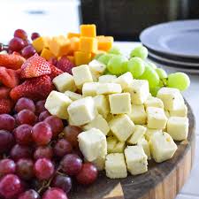 We have countless fruit and cheese platter ideas for people to choose. Fruit And Cheese Tray Langenstein S