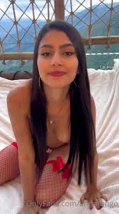 Anna Arango Food Porn and Nude Leaked Brunette | Tik.Porn