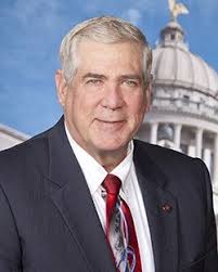 A Portrait of One of Medical Cannabis's Last Holdouts