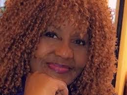 Ebony Carpenter's Instagram, Twitter & Facebook