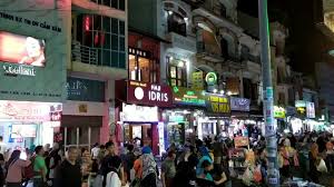 Opposite you have the saigon square market and about 5 minutes walk away is ben thanh market. Waktu Malam Di Malaysian Street Ho Chi Minh City Youtube