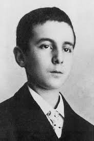 Pessoa in Durban : The Making of a Poet