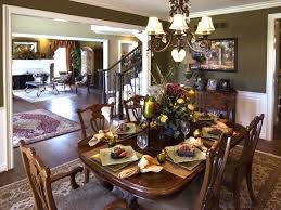 Classic dining room ideas are not limited to placing a table in the center of a room, these ideas can also include using tasteful dining room wall décors such as mirrors and much more! 25 Awesome Traditional Dining Design Ideas
