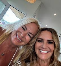 Heather Clem's Instagram, Twitter & Facebook