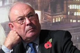 Tireless' press freedom campaigner and former Sunday Express editor Robin  Esser dies aged 84