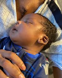 My heart is broken 💔 Amelia crossed the rainbow in her sleep She was a  mother who never stopped fighting—not even when her body had nothing left  to give. She gave birth