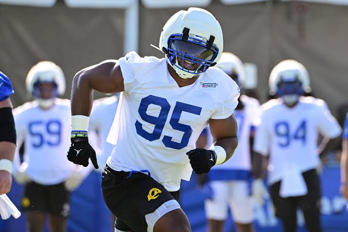 Rams' Myles Garrett experiencing 'soreness in his lower half,' misses 3rd  straight practice – Orange County Register