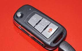 Kereta ini dipasarkan pada harga rm65,000.00 dan merupakan salah satu kereta murah lcgc (low cost green car) di malaysia. Harga Tukar Kunci Kereta Proton Promosi Kereta Baru