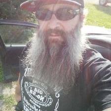 Eric Haley (@mackbeardsly)