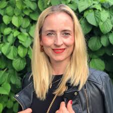 Susanne Kaminski's Instagram, Twitter & Facebook