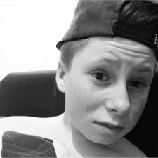 Tyler Howes (@tylerhowes112)