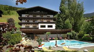 Ein idealer ort zum entspannen, man fühlt sich wie zu hause. Ferienanlage Und Reitanlage Altachhof Saalbach Hinterglemm