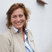 Anna Veldman's Instagram, Twitter & Facebook