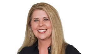 Connie Mayne's Instagram, Twitter & Facebook