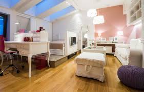 In een klein interieur is het slim om ieder hoekje te benutten. 10 Tips Voor Het Inrichten Van Een Klein Appartement