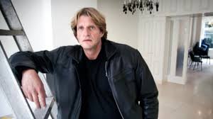 Ook verwijt het om bakker dat hij nog als hulpverlener heeft gewerkt, terwijl hij sinds 2012. Keith Bakker In Isoleercel Vanwege Blog Rtl Boulevard