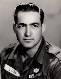 Daisy Dunbar's Instagram, Twitter & Facebook