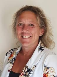 This Wednesday 4th June we welcome Leanne Orr to platform at SO BLESSED  This is Leanne's first visit to our wee haven ,so please come along and  give her a very warm