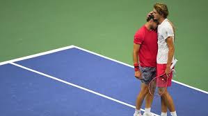 Dominic thiem (27 años) temía, interiormente, que su nombre se uniera al de andy murray e ivan lendl en el registro de los únicos tenistas antes de definir el título del abierto de los estados unidos con el alemán alexander zverev, el número 3 del mundo acarreaba ese peso en su cuerpo. Dominic Thiem Beats Alexander Zverev In Us Open Singles Final To Become First New Men S Grand Slam Champion In Six Years Abc News
