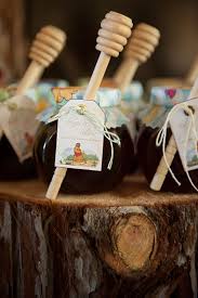Honey Jar Party Favors Winnie The Pooh Baby Shower They Re Simple To Make Jars Fro Disney Baby Shower Baby Shower Favours For Guests Baby Bear Baby Shower