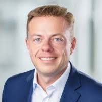 Amy Shellabarger's Instagram, Twitter & Facebook