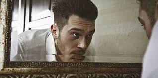 How To Immediately Tell If A Guy Is Emotionally Unavailable