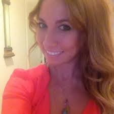 Lindsey Lloyd (@LayFaith)