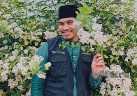 Jun 09, 2021 · pengasuh siti aafiyah kahwin dengan pemain bola sepak terengganu fc pada 31 mei lalu. Pu Abu Curang Lagi