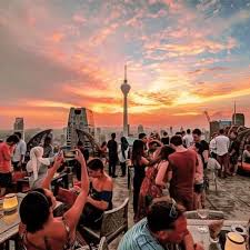 My client from out of town wants to go there (he is staying at the hotel), what is the dress code on a friday night? Is This The Best New Rooftop Bar In The Muslim World