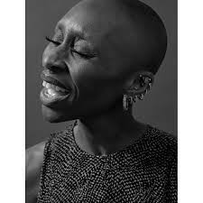 Alyson Barrow's Instagram, Twitter & Facebook