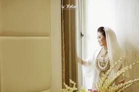 Foto studio pengantin sunda indoor. Yulia Vlad Wedding Pernikahan Adat Makassar Internasional Le Motion Photo