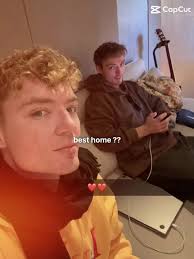 Jungs ihr seid mein Zuhause 😍@Roman @HE/RO @heiko @Nikolas Janik