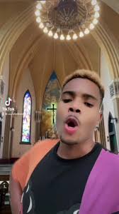 Aurélie et Saint Antoine : Une Drôle d'Histoire