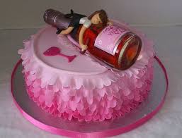 See more birthday cake design ideas at ecbgstudio.com! Funny Food Design Art Cakes Picshttpsi Pinimg Com736xc40d9bc40d9b0d1caed712986acc3164cced77 Funny Birthday Cakes Birthday Cake Design Mojly