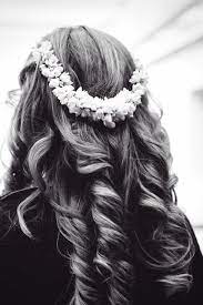 Wedding Make Up Images And Hair Styles In London Gallery Images Portfolio By Alicia Flowers In Hair Loose Hairstyles Romantic Curls