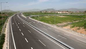 Παραμένει κλειστή για την κυκλοφορία οχημάτων και στα δύο της ρεύματα η εθνική οδός στην αττική. Kleisth H Nea E8nikh Odos Korin8oy Patrwn Aftodioikisi Gr