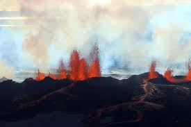 11 Photos Of Iceland S Bardarbunga Volcano Erupting That Are Just Unreal Active Volcano Volcano Hawaii Volcano