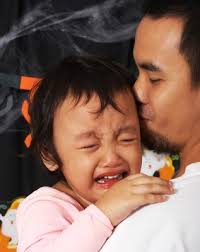 Dear Family Whisperer Our Baby Screams When My Husband Touches Her Huffpost Life