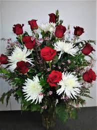 1800flowers� has you covered with flowers & gifts for any occasion. Roses And White Spider Mums Roses In Norwalk Ca Norwalk Florist