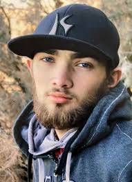 Brogan Smith's Instagram, Twitter & Facebook