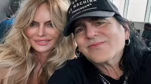 Triste! Noiva de vocalista do Faster Pussycat desaparece no mar após briga  em cruzeiro