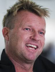 burrow stock photos, images, pictures