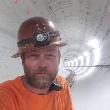 Garrett Gossett other names: Beau Mann, Garrett Mann Last know place known  was Louisville,KY in a motel don't ask me the name I saw him in person back  in 2020 at my